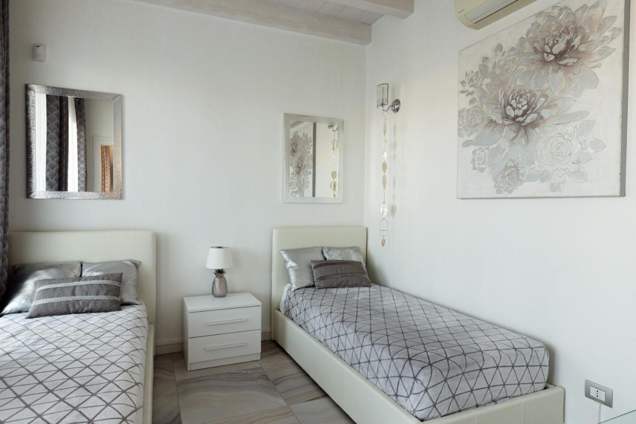 Apartment Blue Laguna Sirmione Exterior foto